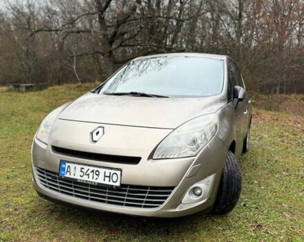 Коричневий Рено Сценік III, об'ємом двигуна 1.5 л та пробігом 276 тис. км за 7300 $, фото 1 на Automoto.ua