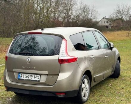 Коричневий Рено Сценік III, об'ємом двигуна 1.5 л та пробігом 276 тис. км за 7300 $, фото 2 на Automoto.ua