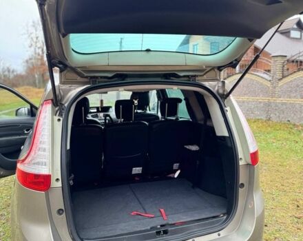 Коричневий Рено Сценік III, об'ємом двигуна 1.5 л та пробігом 276 тис. км за 7300 $, фото 9 на Automoto.ua