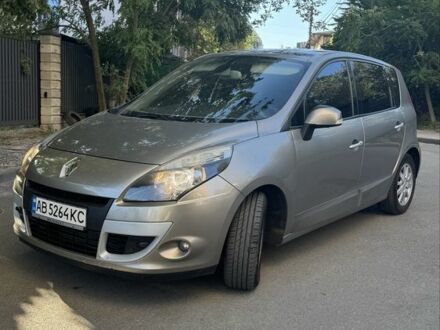 Коричневий Рено Сценік III, об'ємом двигуна 1.5 л та пробігом 300 тис. км за 8000 $, фото 1 на Automoto.ua