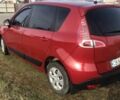 Красный Рено Сценик III, объемом двигателя 1.6 л и пробегом 110 тыс. км за 7700 $, фото 2 на Automoto.ua