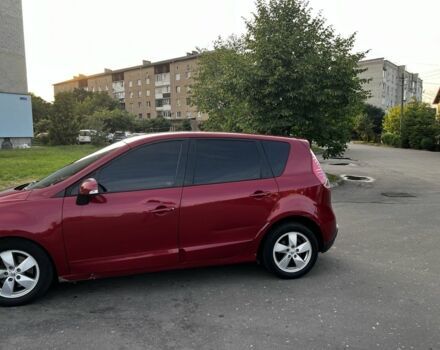 Красный Рено Сценик III, объемом двигателя 1.5 л и пробегом 300 тыс. км за 5800 $, фото 4 на Automoto.ua