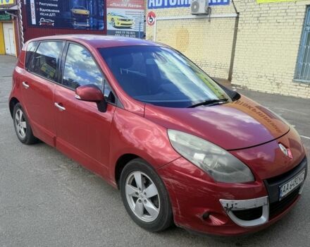 Красный Рено Сценик III, объемом двигателя 1.5 л и пробегом 350 тыс. км за 4700 $, фото 6 на Automoto.ua