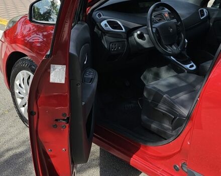 Красный Рено Сценик III, объемом двигателя 2 л и пробегом 224 тыс. км за 8356 $, фото 10 на Automoto.ua