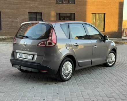 Серый Рено Сценик III, объемом двигателя 1.5 л и пробегом 265 тыс. км за 5350 $, фото 2 на Automoto.ua