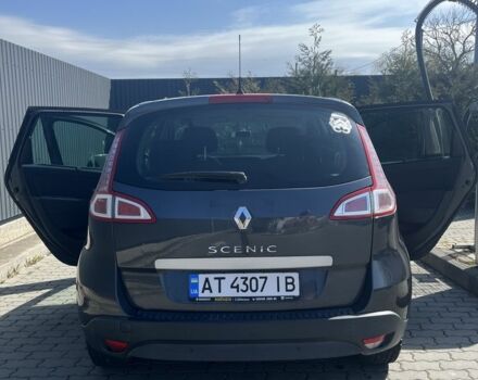 Серый Рено Сценик III, объемом двигателя 1.6 л и пробегом 215 тыс. км за 6500 $, фото 7 на Automoto.ua