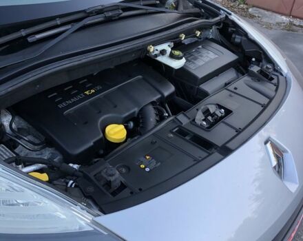 Сірий Рено Сценік III, об'ємом двигуна 0 л та пробігом 186 тис. км за 6600 $, фото 7 на Automoto.ua