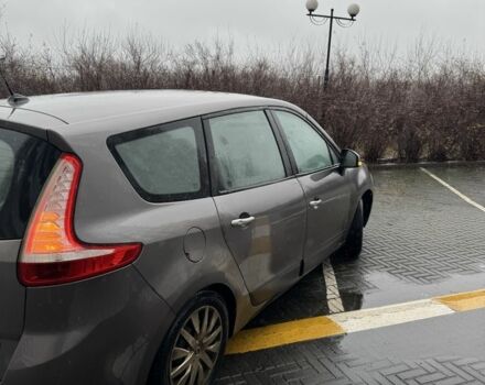 Сірий Рено Сценік III, об'ємом двигуна 1.9 л та пробігом 343 тис. км за 5199 $, фото 2 на Automoto.ua