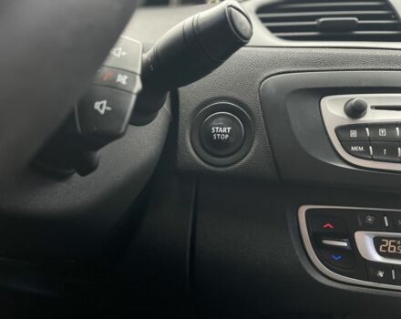 Сірий Рено Сценік III, об'ємом двигуна 1.5 л та пробігом 310 тис. км за 6700 $, фото 22 на Automoto.ua