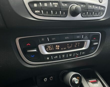 Сірий Рено Сценік III, об'ємом двигуна 1.5 л та пробігом 310 тис. км за 6700 $, фото 21 на Automoto.ua