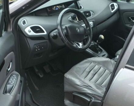 Серый Рено Сценик III, объемом двигателя 1.5 л и пробегом 251 тыс. км за 6800 $, фото 3 на Automoto.ua
