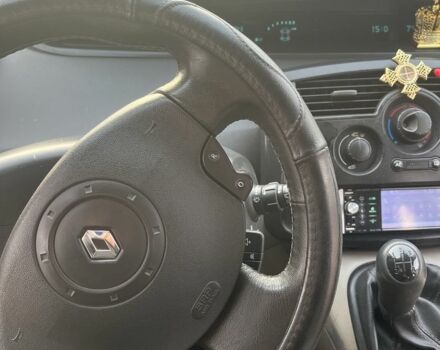 Серый Рено Сценик III, объемом двигателя 1.5 л и пробегом 295 тыс. км за 4600 $, фото 12 на Automoto.ua