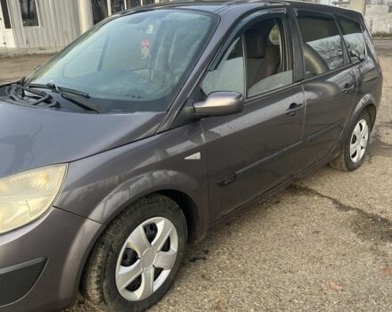 Серый Рено Сценик III, объемом двигателя 1.5 л и пробегом 295 тыс. км за 4600 $, фото 2 на Automoto.ua