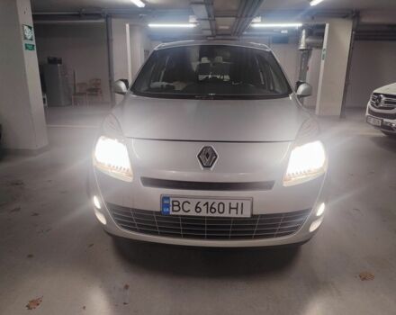 Серый Рено Сценик III, объемом двигателя 1.5 л и пробегом 260 тыс. км за 7000 $, фото 8 на Automoto.ua