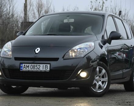 Серый Рено Сценик III, объемом двигателя 1.6 л и пробегом 206 тыс. км за 6999 $, фото 3 на Automoto.ua