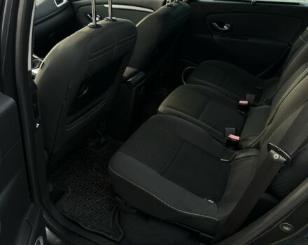 Серый Рено Сценик III, объемом двигателя 1.5 л и пробегом 203 тыс. км за 5700 $, фото 7 на Automoto.ua