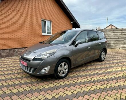 Серый Рено Сценик III, объемом двигателя 1.5 л и пробегом 245 тыс. км за 6300 $, фото 3 на Automoto.ua