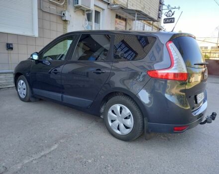 Серый Рено Сценик III, объемом двигателя 1.5 л и пробегом 229 тыс. км за 6700 $, фото 12 на Automoto.ua