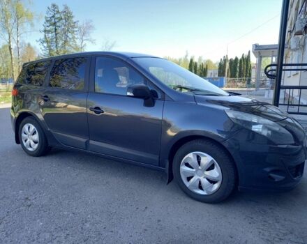 Серый Рено Сценик III, объемом двигателя 1.5 л и пробегом 229 тыс. км за 6700 $, фото 6 на Automoto.ua