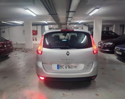 Серый Рено Сценик III, объемом двигателя 1.5 л и пробегом 260 тыс. км за 7000 $, фото 4 на Automoto.ua