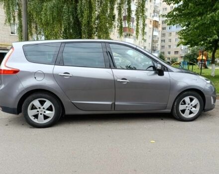 Серый Рено Сценик III, объемом двигателя 1.9 л и пробегом 300 тыс. км за 7000 $, фото 5 на Automoto.ua