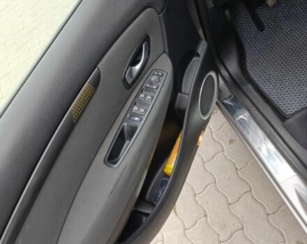 Серый Рено Сценик III, объемом двигателя 1.9 л и пробегом 300 тыс. км за 7000 $, фото 17 на Automoto.ua