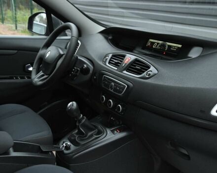 Серый Рено Сценик III, объемом двигателя 1.6 л и пробегом 206 тыс. км за 6999 $, фото 21 на Automoto.ua