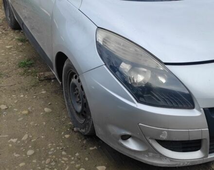 Серый Рено Сценик III, объемом двигателя 1 л и пробегом 720 тыс. км за 2500 $, фото 3 на Automoto.ua