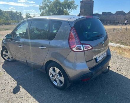 Сірий Рено Сценік III, об'ємом двигуна 2 л та пробігом 178 тис. км за 8050 $, фото 1 на Automoto.ua