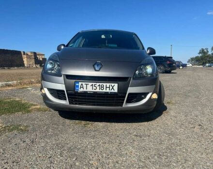 Сірий Рено Сценік III, об'ємом двигуна 2 л та пробігом 178 тис. км за 8050 $, фото 4 на Automoto.ua