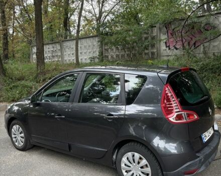 Серый Рено Сценик III, объемом двигателя 1.5 л и пробегом 270 тыс. км за 5500 $, фото 4 на Automoto.ua