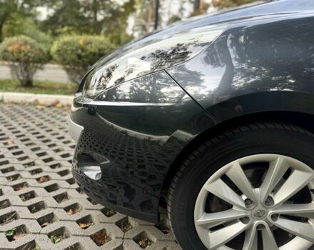 Серый Рено Сценик III, объемом двигателя 1.6 л и пробегом 269 тыс. км за 6900 $, фото 6 на Automoto.ua