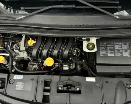 Серый Рено Сценик III, объемом двигателя 1.6 л и пробегом 269 тыс. км за 6900 $, фото 12 на Automoto.ua