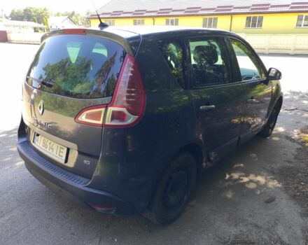 Серый Рено Сценик III, объемом двигателя 1.5 л и пробегом 336 тыс. км за 6000 $, фото 4 на Automoto.ua