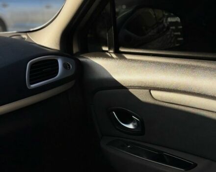 Серый Рено Сценик III, объемом двигателя 1.5 л и пробегом 278 тыс. км за 7900 $, фото 12 на Automoto.ua