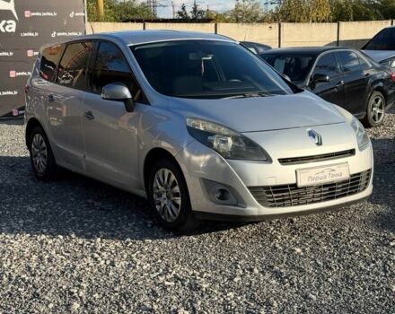 Серый Рено Сценик III, объемом двигателя 1.5 л и пробегом 278 тыс. км за 7900 $, фото 1 на Automoto.ua