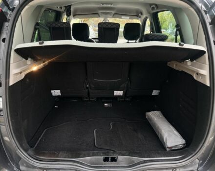 Серый Рено Сценик III, объемом двигателя 1.6 л и пробегом 269 тыс. км за 6900 $, фото 16 на Automoto.ua