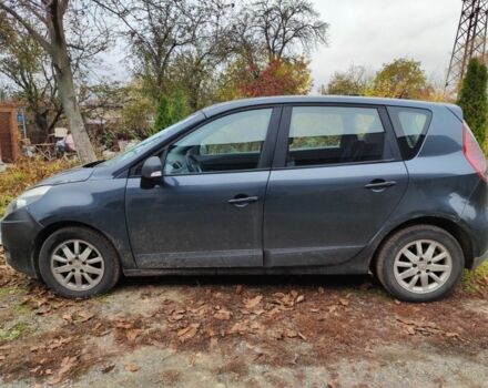 Серый Рено Сценик III, объемом двигателя 1.5 л и пробегом 335 тыс. км за 4300 $, фото 2 на Automoto.ua