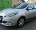 Сірий Рено Сценік III, об'ємом двигуна 1.5 л та пробігом 265 тис. км за 7499 $, фото 13 на Automoto.ua