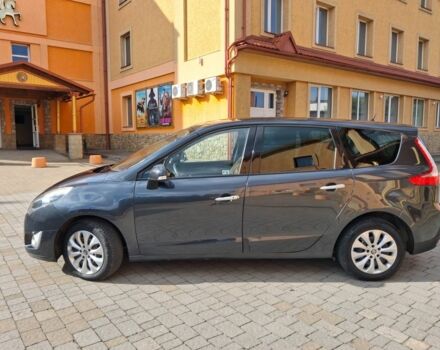 Серый Рено Сценик III, объемом двигателя 1.4 л и пробегом 277 тыс. км за 5950 $, фото 5 на Automoto.ua