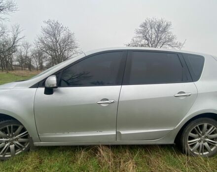 Серый Рено Сценик III, объемом двигателя 1.5 л и пробегом 260 тыс. км за 5300 $, фото 1 на Automoto.ua