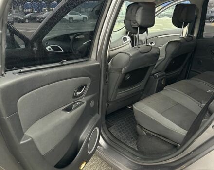 Серый Рено Сценик III, объемом двигателя 1.5 л и пробегом 224 тыс. км за 7500 $, фото 11 на Automoto.ua