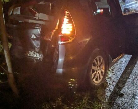 Серый Рено Сценик III, объемом двигателя 1.5 л и пробегом 280 тыс. км за 3500 $, фото 12 на Automoto.ua