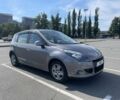 Серый Рено Сценик III, объемом двигателя 0 л и пробегом 320 тыс. км за 7200 $, фото 2 на Automoto.ua