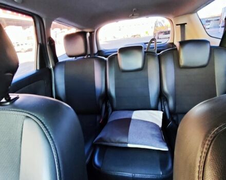 Серый Рено Сценик III, объемом двигателя 1.5 л и пробегом 295 тыс. км за 7500 $, фото 6 на Automoto.ua