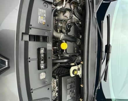 Серый Рено Сценик III, объемом двигателя 1.5 л и пробегом 250 тыс. км за 7700 $, фото 20 на Automoto.ua