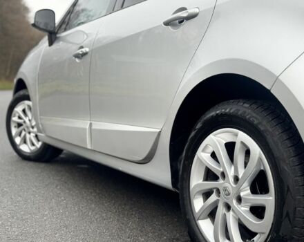 Сірий Рено Сценік III, об'ємом двигуна 1.5 л та пробігом 257 тис. км за 7400 $, фото 8 на Automoto.ua