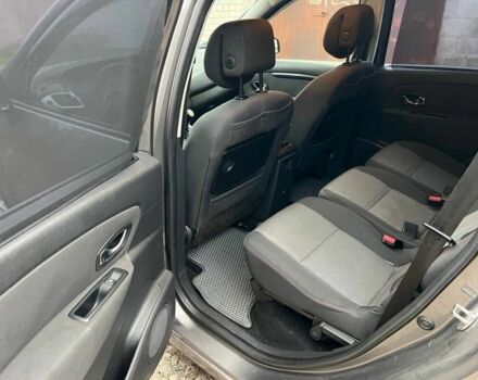 Серый Рено Сценик III, объемом двигателя 1.5 л и пробегом 250 тыс. км за 7700 $, фото 14 на Automoto.ua