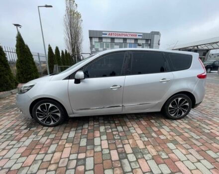 Сірий Рено Сценік III, об'ємом двигуна 1.6 л та пробігом 322 тис. км за 7900 $, фото 4 на Automoto.ua