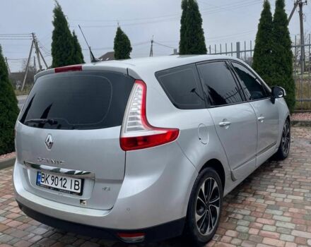 Сірий Рено Сценік III, об'ємом двигуна 1.6 л та пробігом 322 тис. км за 7900 $, фото 8 на Automoto.ua